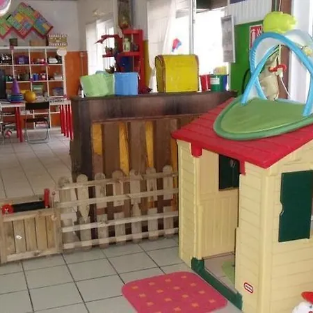 Location Mobil A مكان تخييم لا بالمير